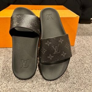 Louis Vuitton Slides